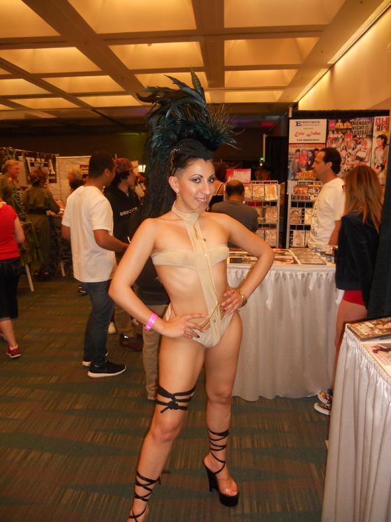 Kinky Gaga at Adultcon